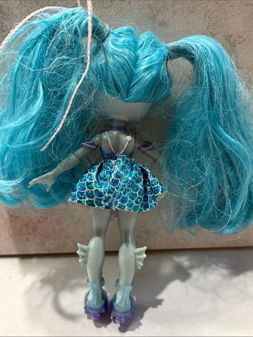 Magic Mixies Pixlings Doll Marena the Ice Mermaid Frozen Snowflake Figure Toy 6